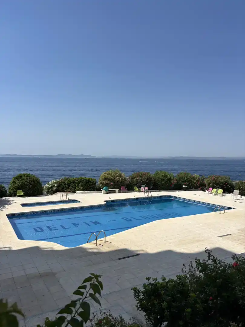 Piscina de Pis en venda en Roses amb Piscina i Balcó