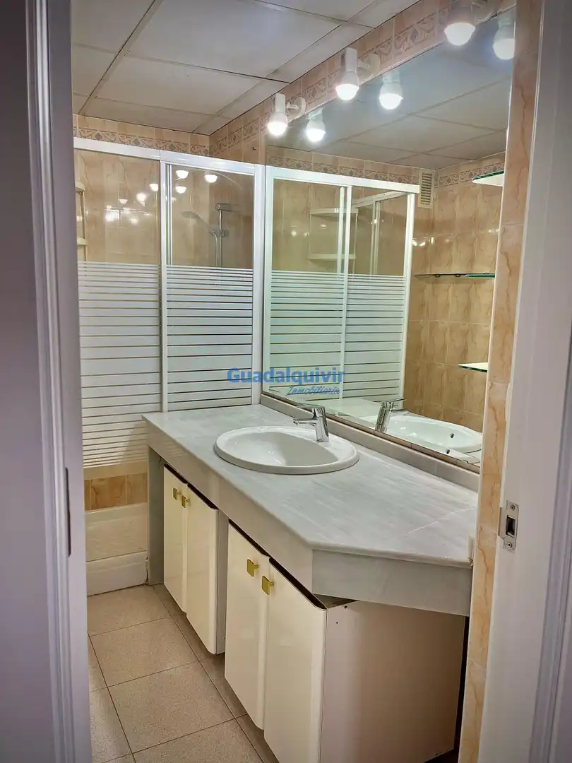 Flat with pool to rent in Este - Alcosa- Torreblanca, imagen 47