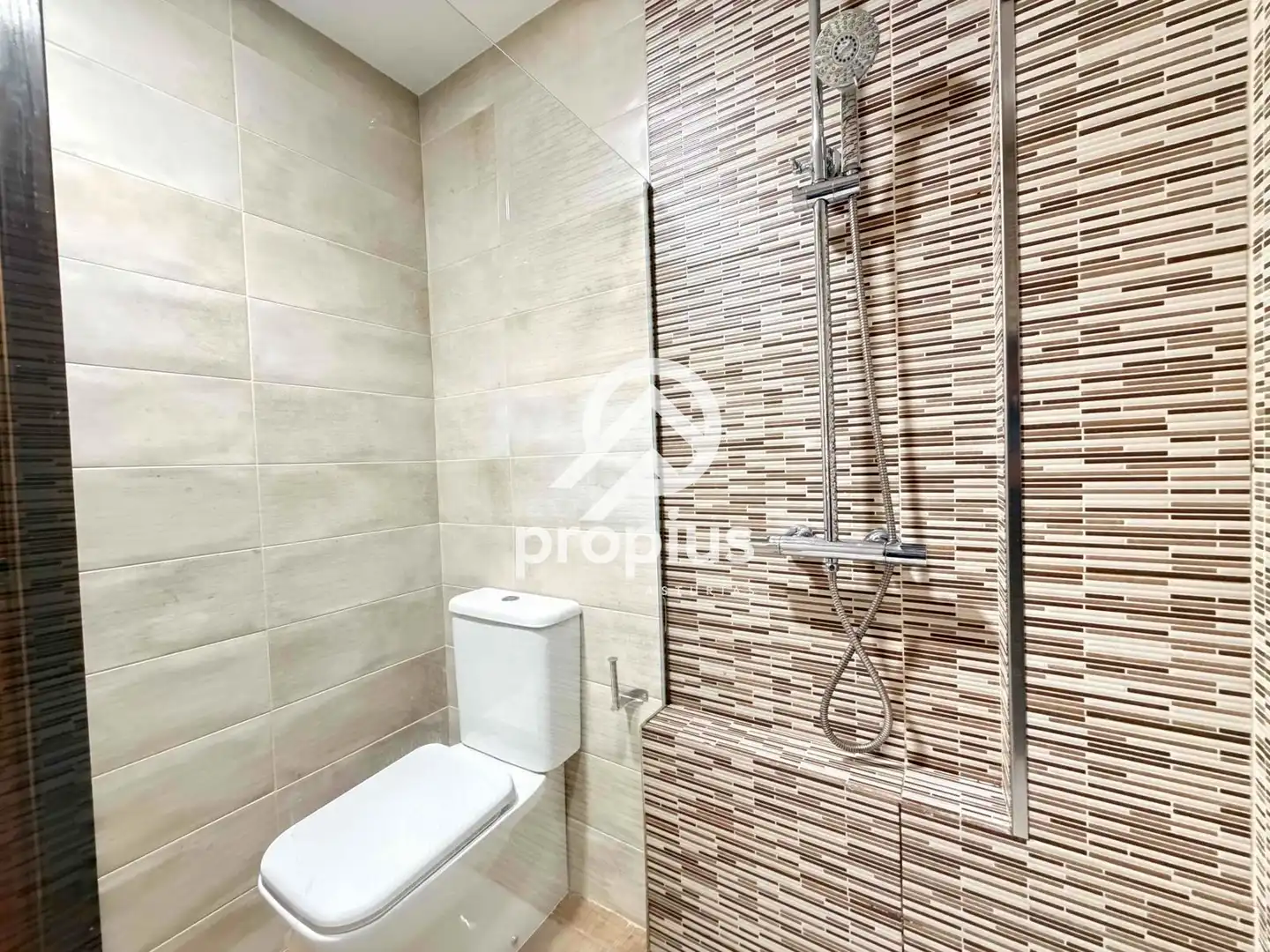 Casa a schiera in vendita a San Roque, imagen 33