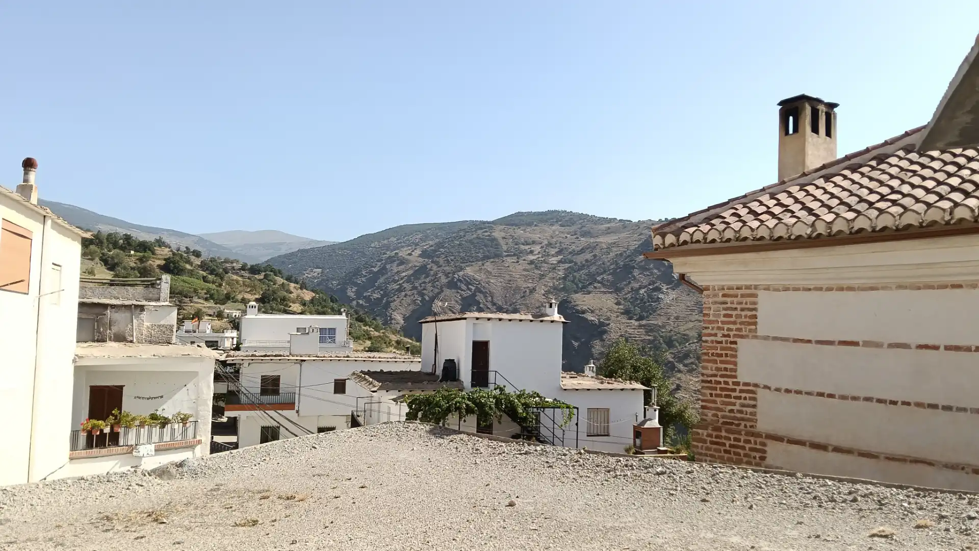 Außenansicht von Haus oder Chalet zum Verkauf in Alpujarra de la Sierra mit Terrasse