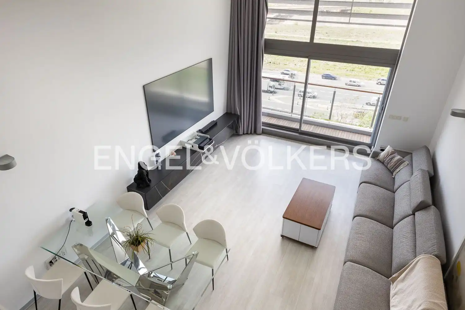 Wohnzimmer von Loft zum Verkauf in Xirivella mit Klimaanlage, Heizung und Balkon