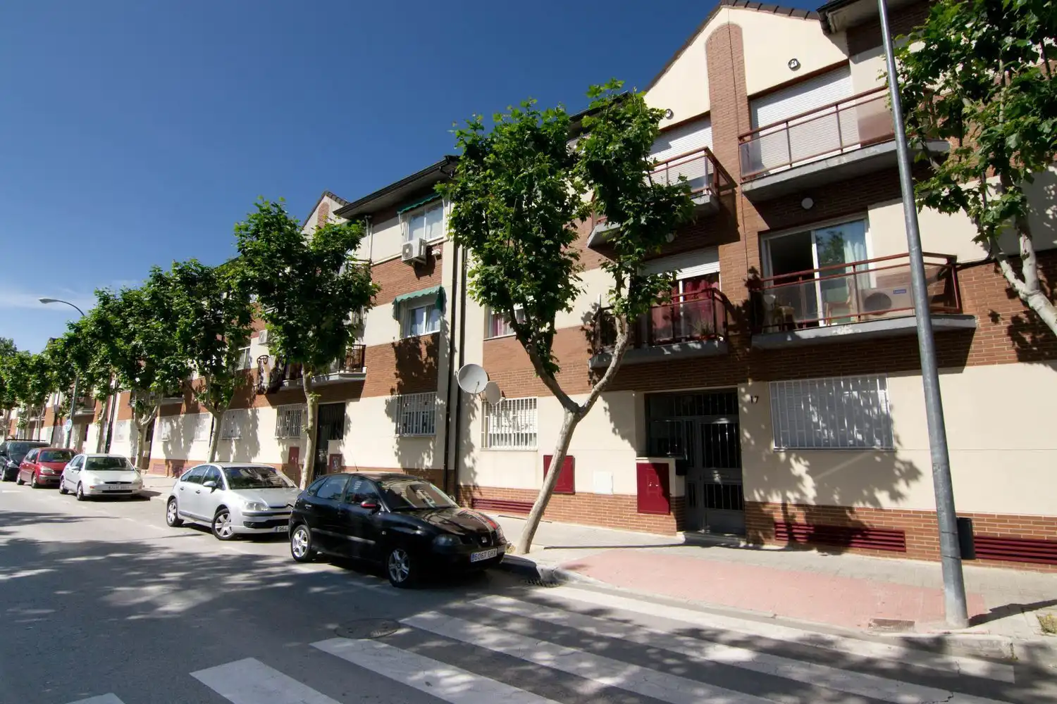 Außenansicht von Wohnung zur Miete in Villanueva de la Cañada mit Klimaanlage
