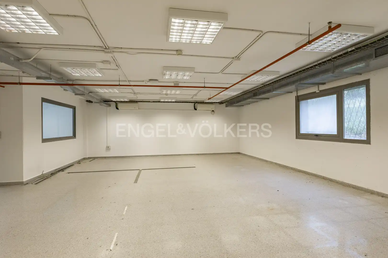 Office space with lift to rent in Zona Industrial, imagen 59