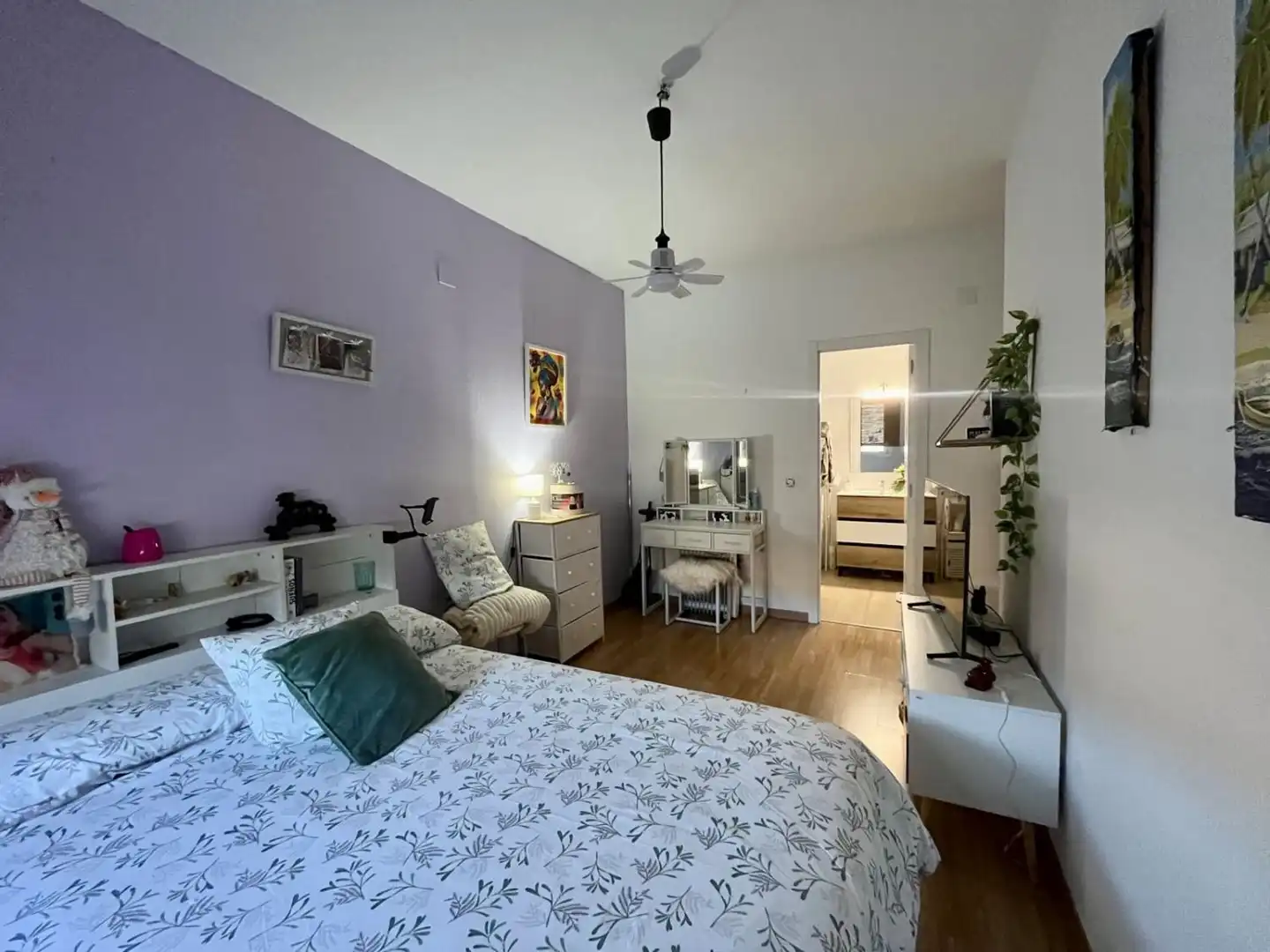 Bedroom of Flat for sale in Sevilla  with Air Conditioner, Parquet flooring and Balcony