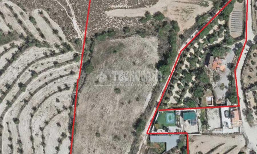 Foto 1 de Finca rústica en venta en Urbanizacion Suelo Urb. P-3, Altos de la Zubia, Granada