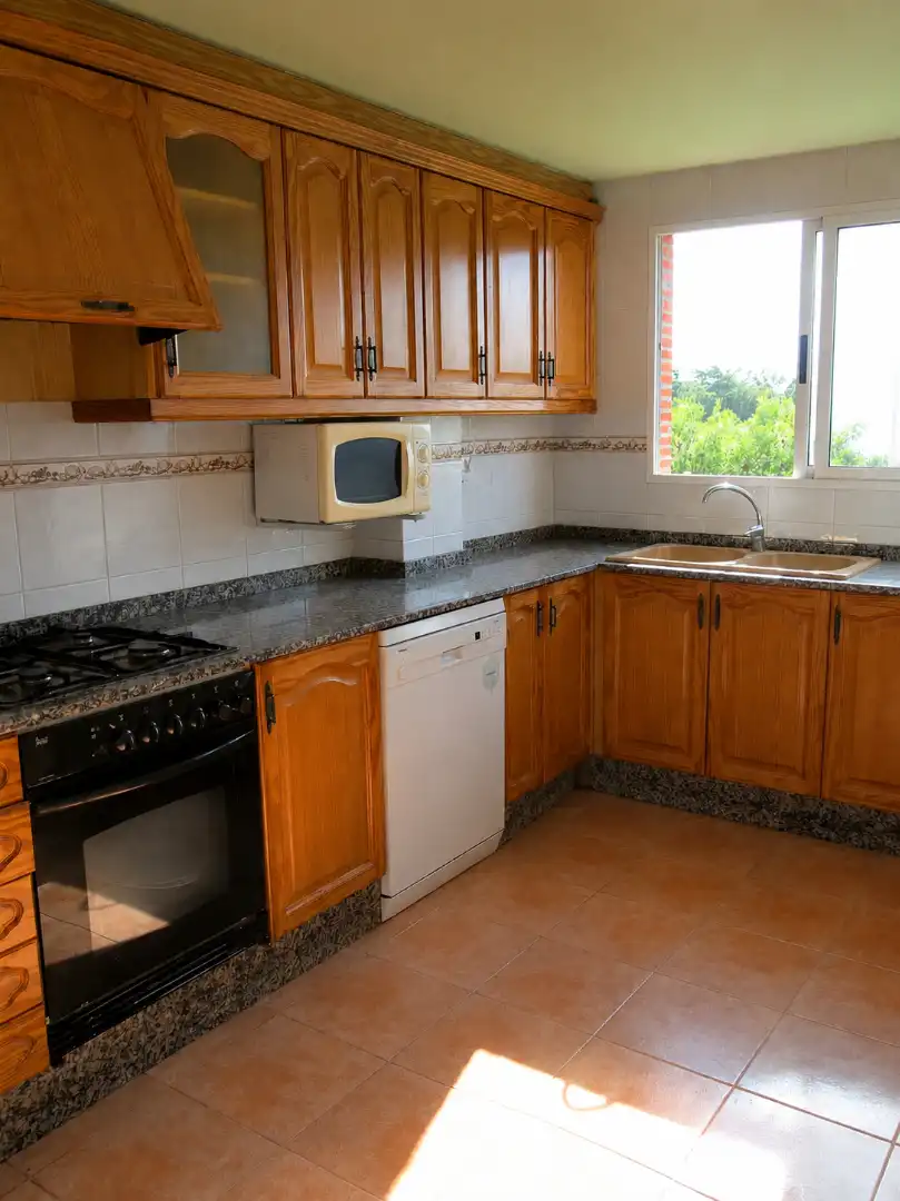 Cocina de Dúplex en venta en Massamagrell con Horno, Lavadora y Balcón