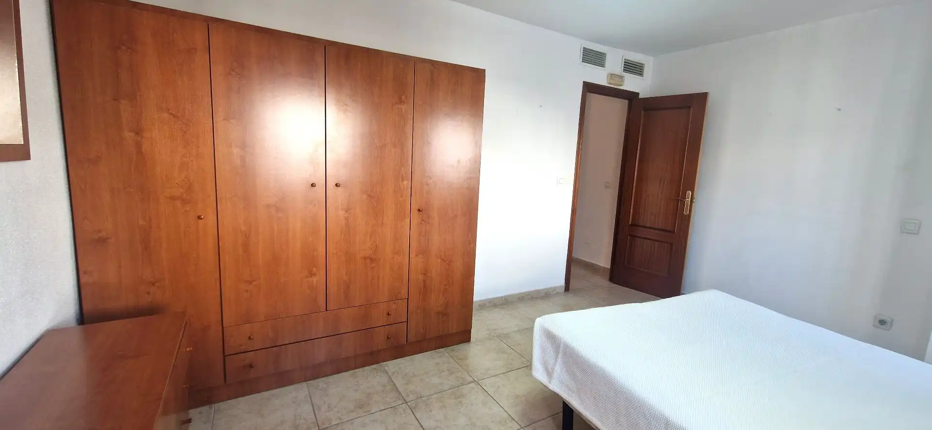 Habitación de Piso en venta en Huelva