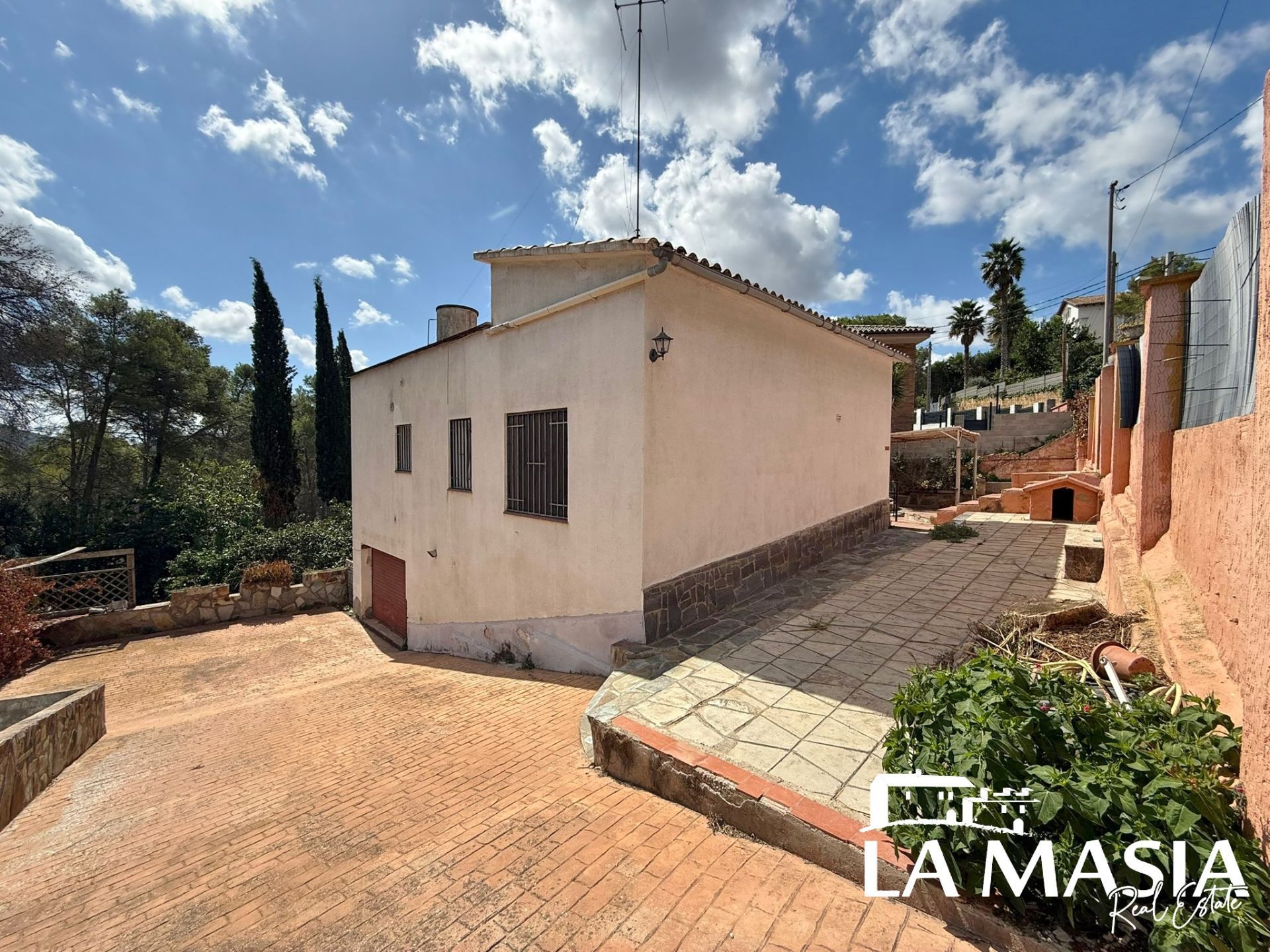 Vista exterior de Casa o xalet en venda en Olivella amb Terrassa