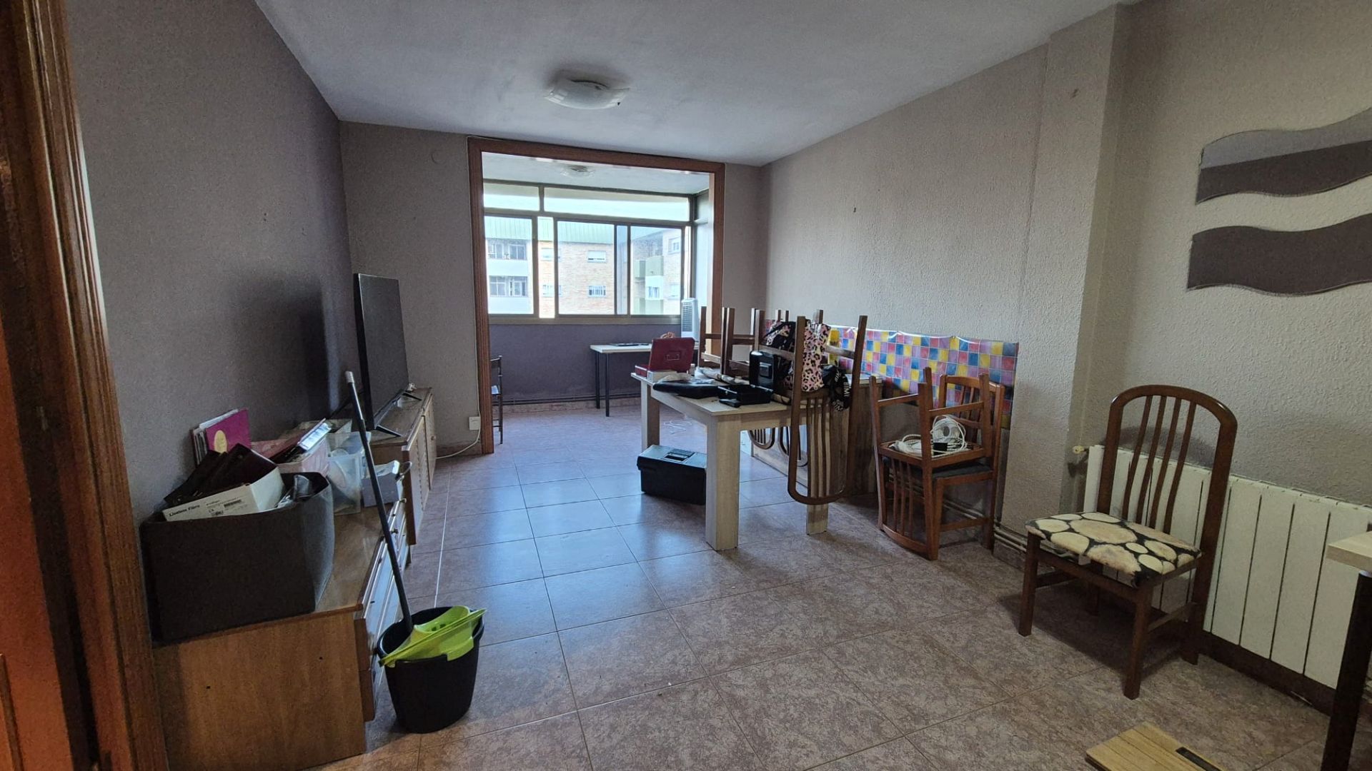Sala de estar de Piso en venta en L'Hospitalet de Llobregat con Calefacción, Amueblado y Lavadora