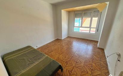 Bedroom of Flat for sale in León Capital 