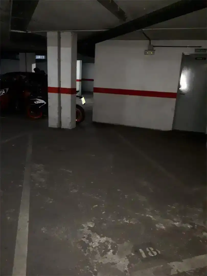 Parking de Garaje en venta en Rozas Centro