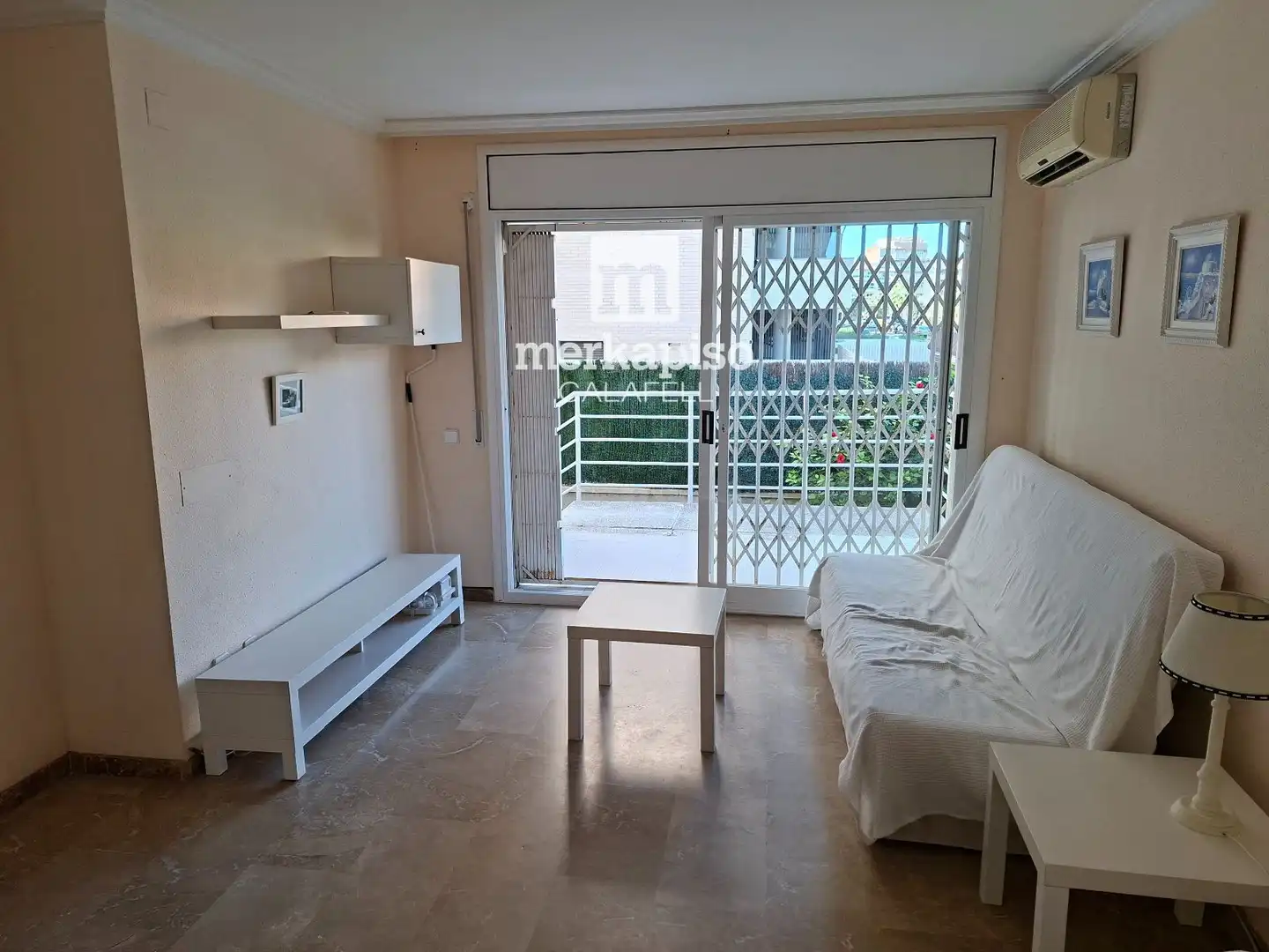 Bedroom of Flat for sale in L'Estany
