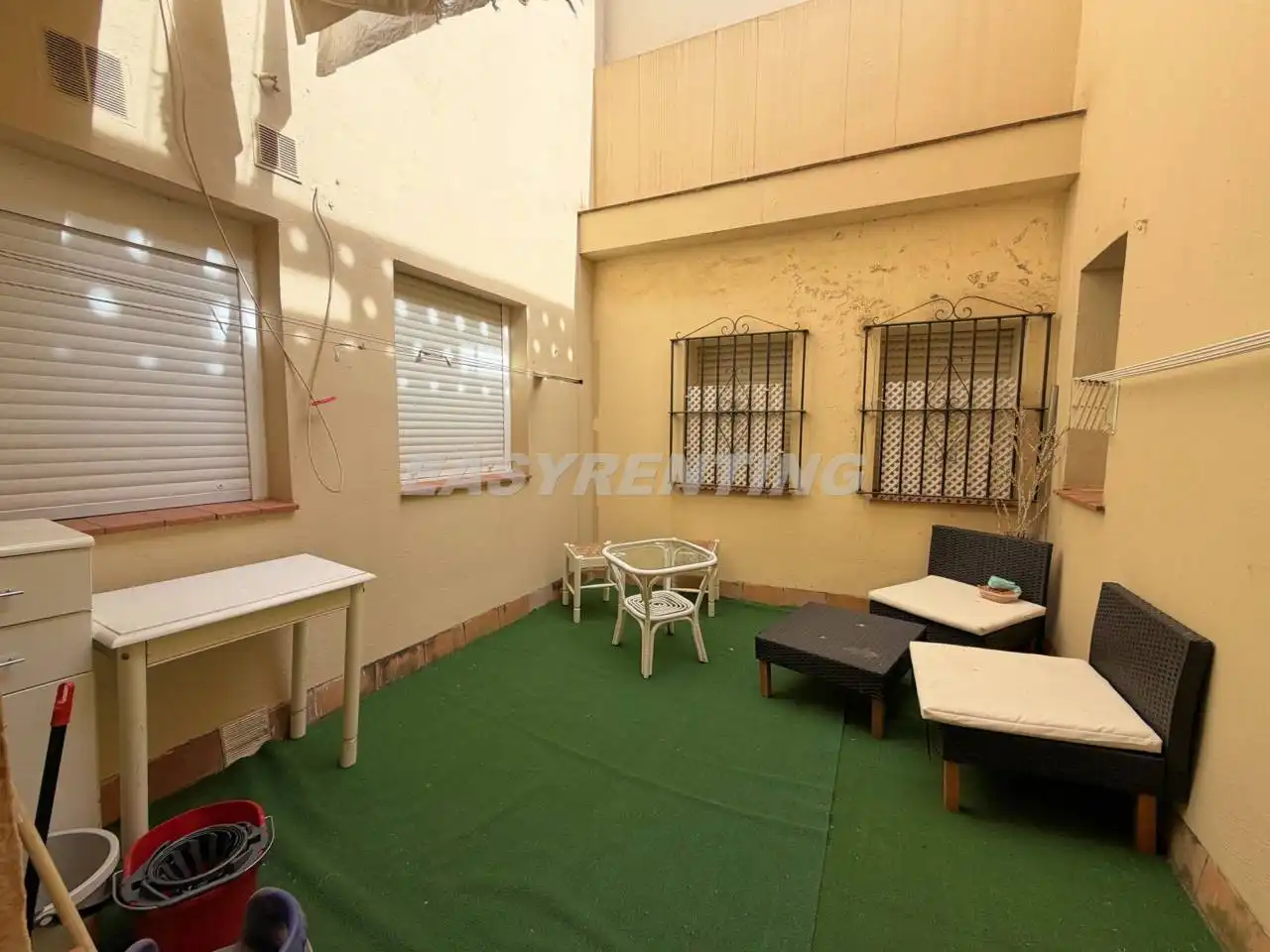Terrassa de Apartament en venda en La Línea de la Concepción amb Terrassa, Traster i Moblat