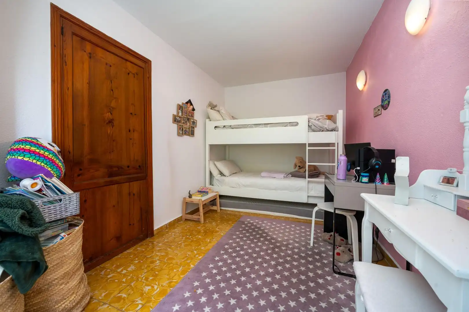 Dormitori de Casa adosada en venda en Calvià amb Jardí privat i Terrassa