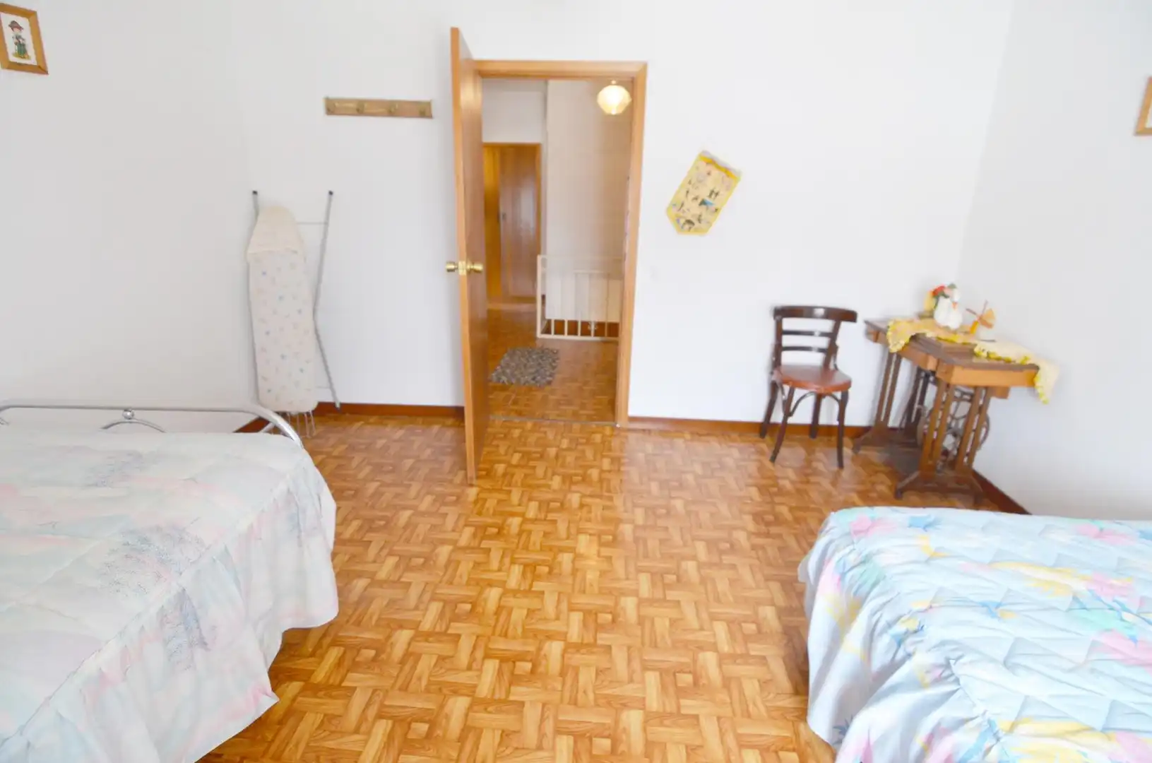 Bedroom of Houses for sale in Cabrillas  with Terrace and Balcony