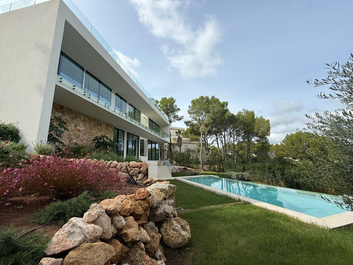 Exterior view of House or chalet for sale in Calvià  with Air Conditioner, Heating and Private garden