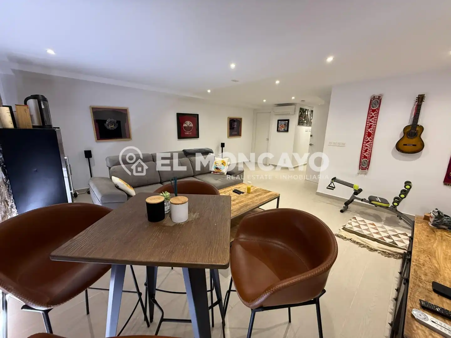 Sala de estar de Casa adosada en venta en Rojales con Aire acondicionado, Calefacción y Jardín privado