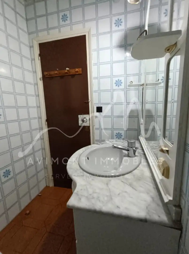 Badezimmer von Wohnung zum Verkauf in Mollet del Vallès mit Balkon
