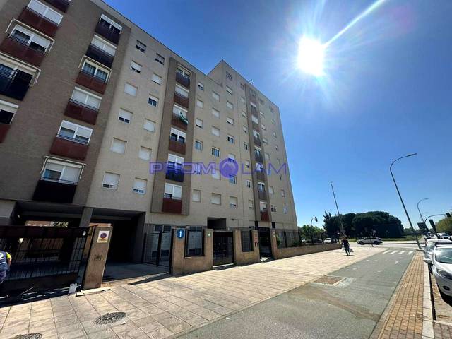 Planta baja en Venta en Del Deporte en Colores -  Entreparques