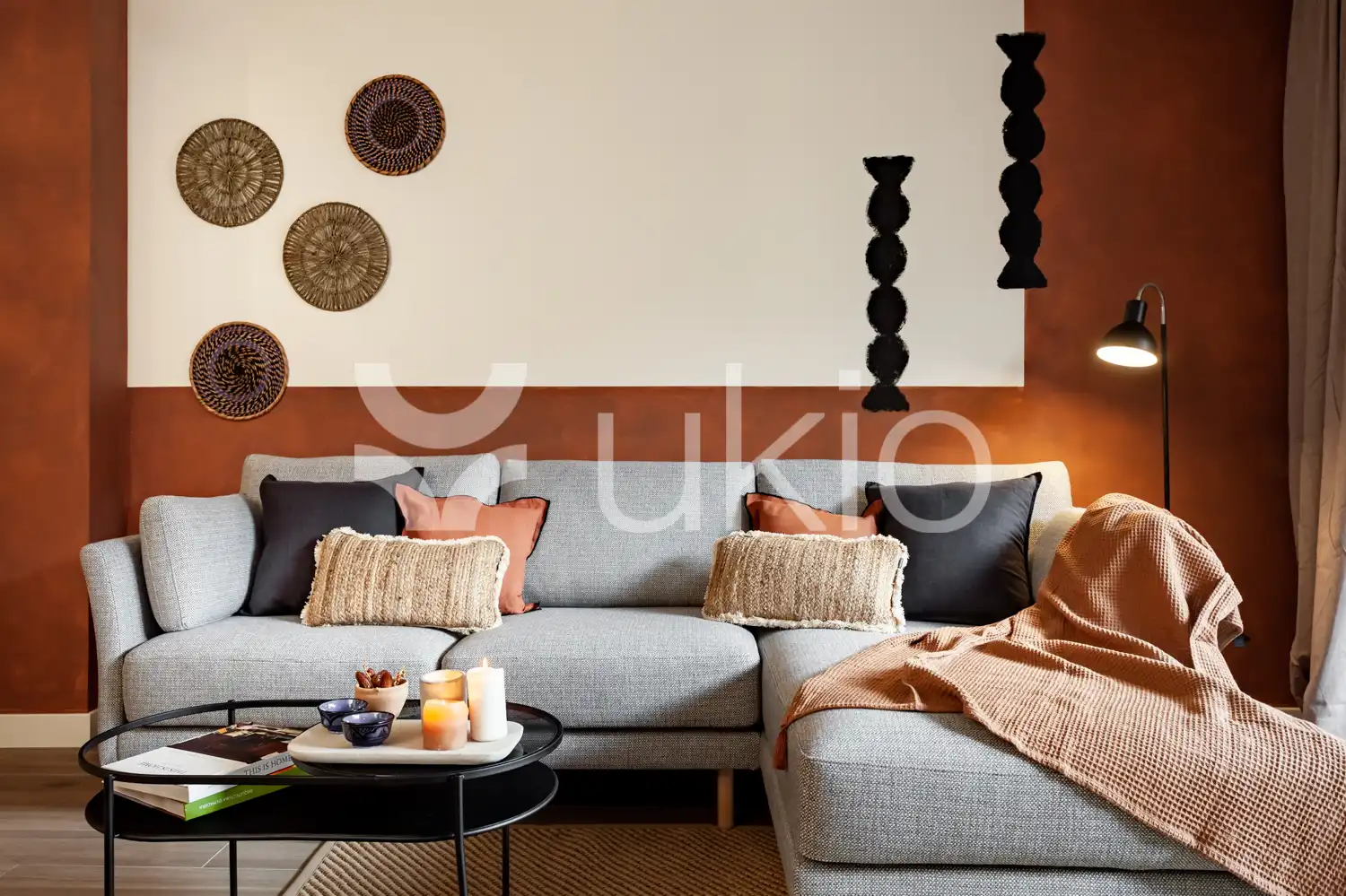 Apartamento con terraza en alquiler en Carrer de Rocafort, imagen 2