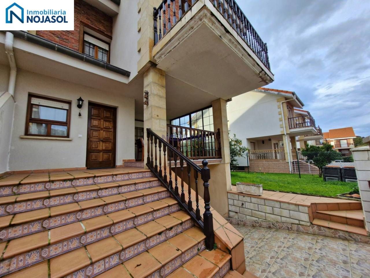 Exterior view of Single-family semi-detached for sale in Argoños   with Heating, Private garden and Terrace