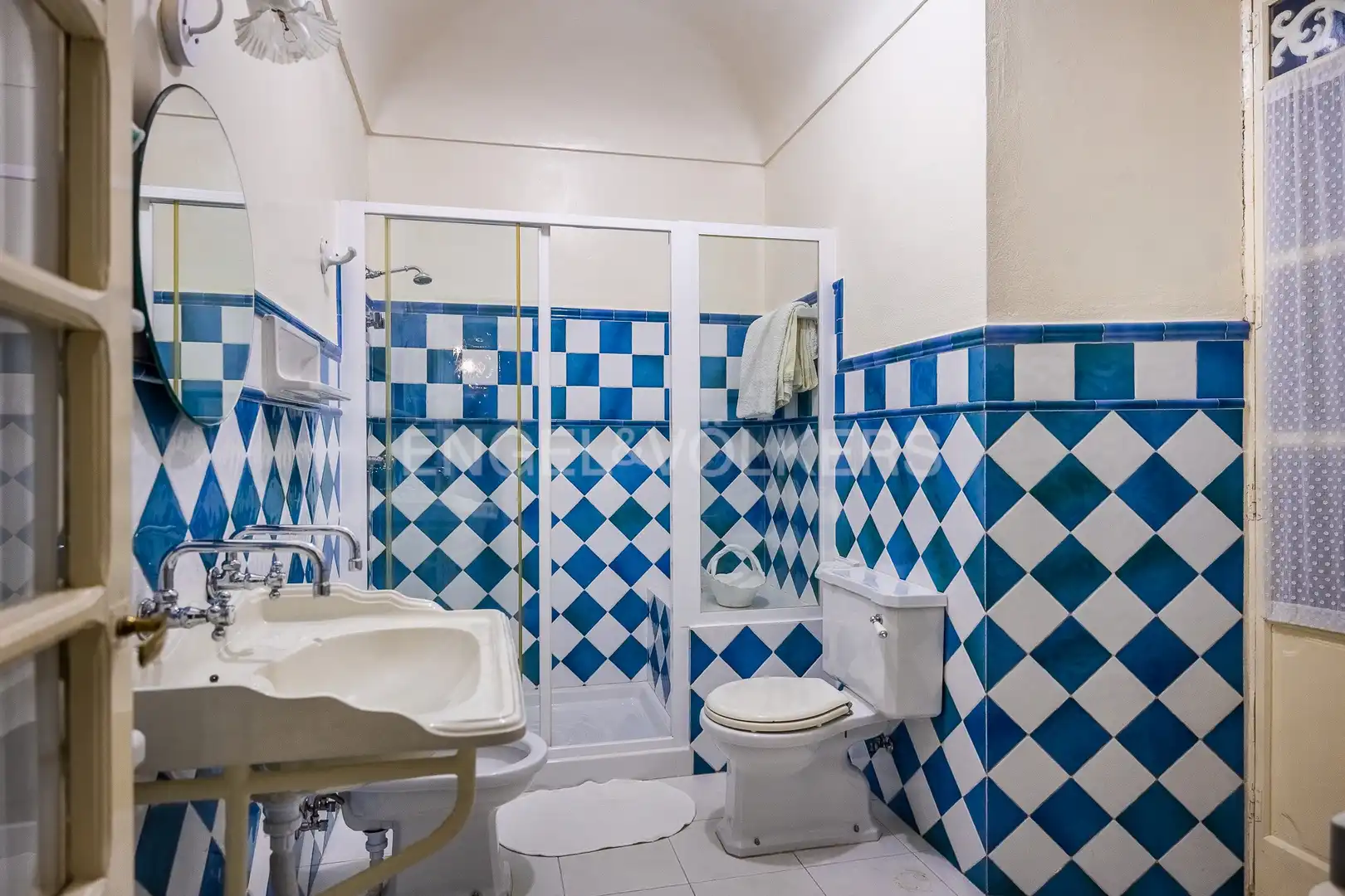 Baño de Casa o chalet en venta en Fuente del Maestre con Calefacción, Jardín privado y Terraza