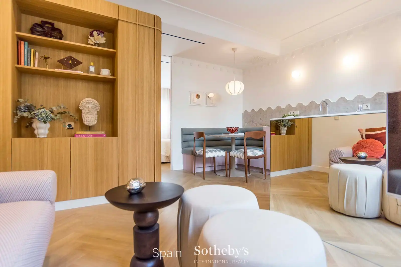 Sala de estar de Apartamento en venta en  Madrid Capital con Aire acondicionado y Terraza