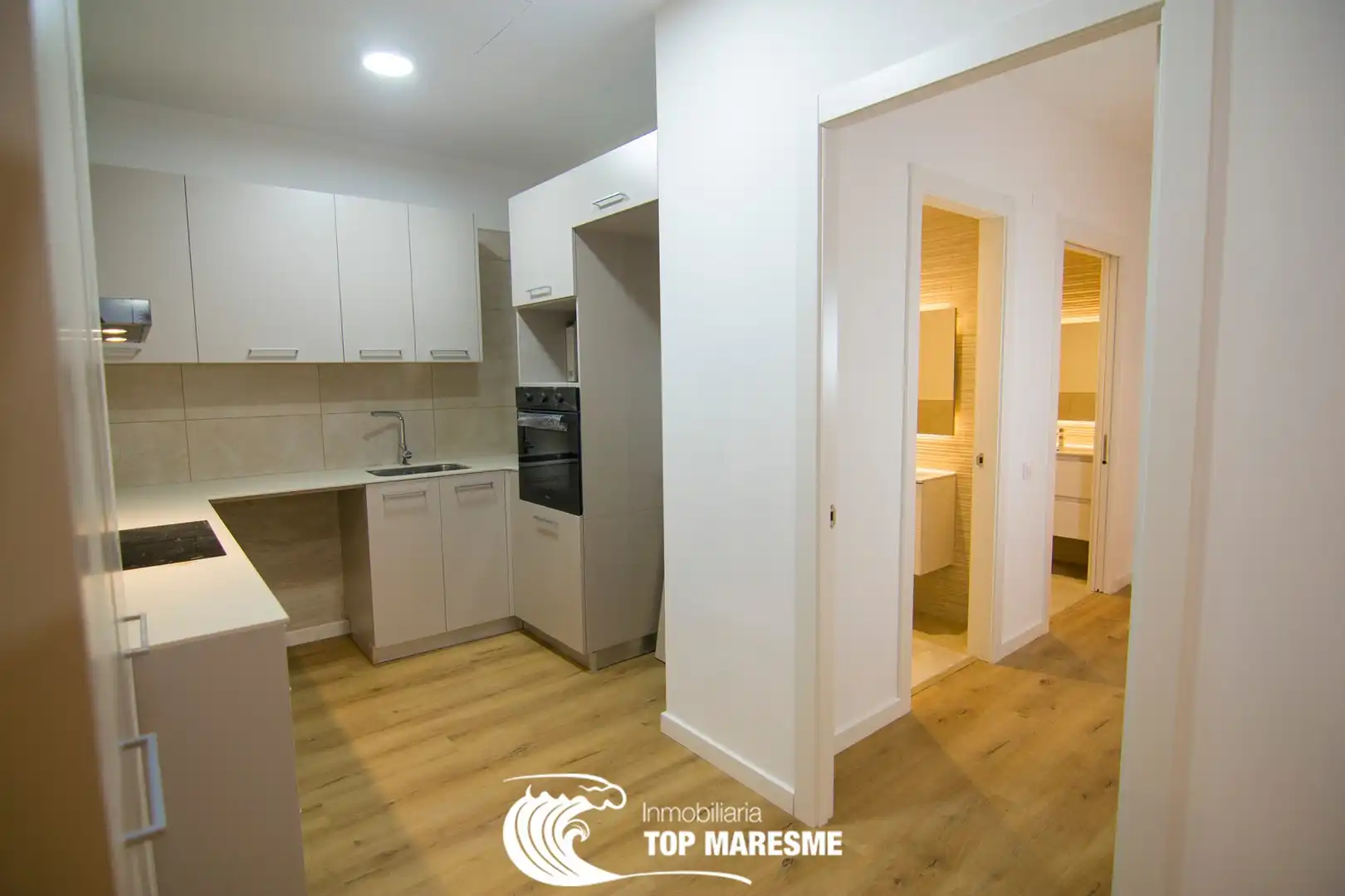 Cocina de Planta baja en venta en Canovelles con Aire acondicionado, Calefacción y Terraza