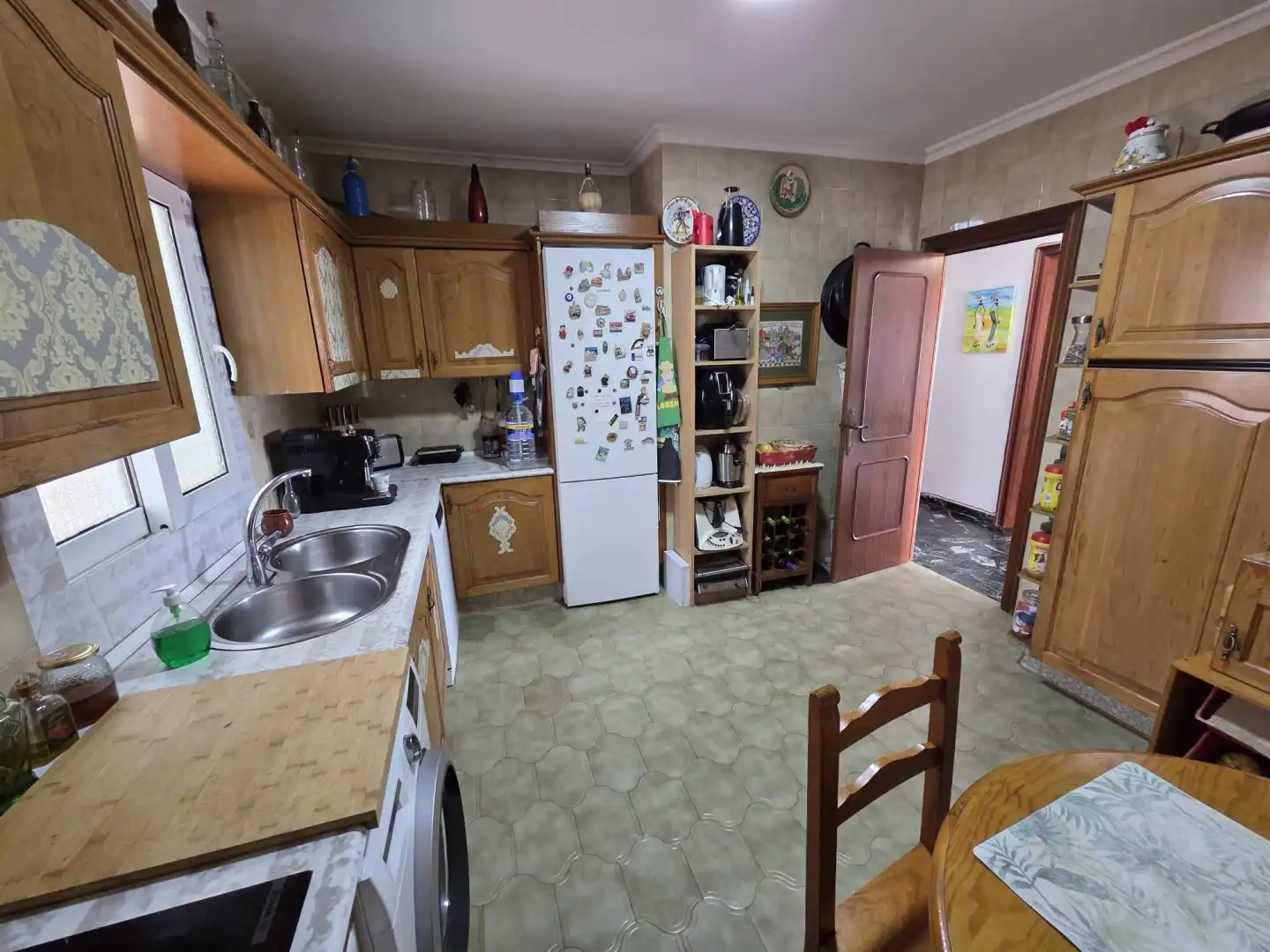Cocina de Casa o chalet en venta en Málaga con Jardín privado, Terraza y Piscina