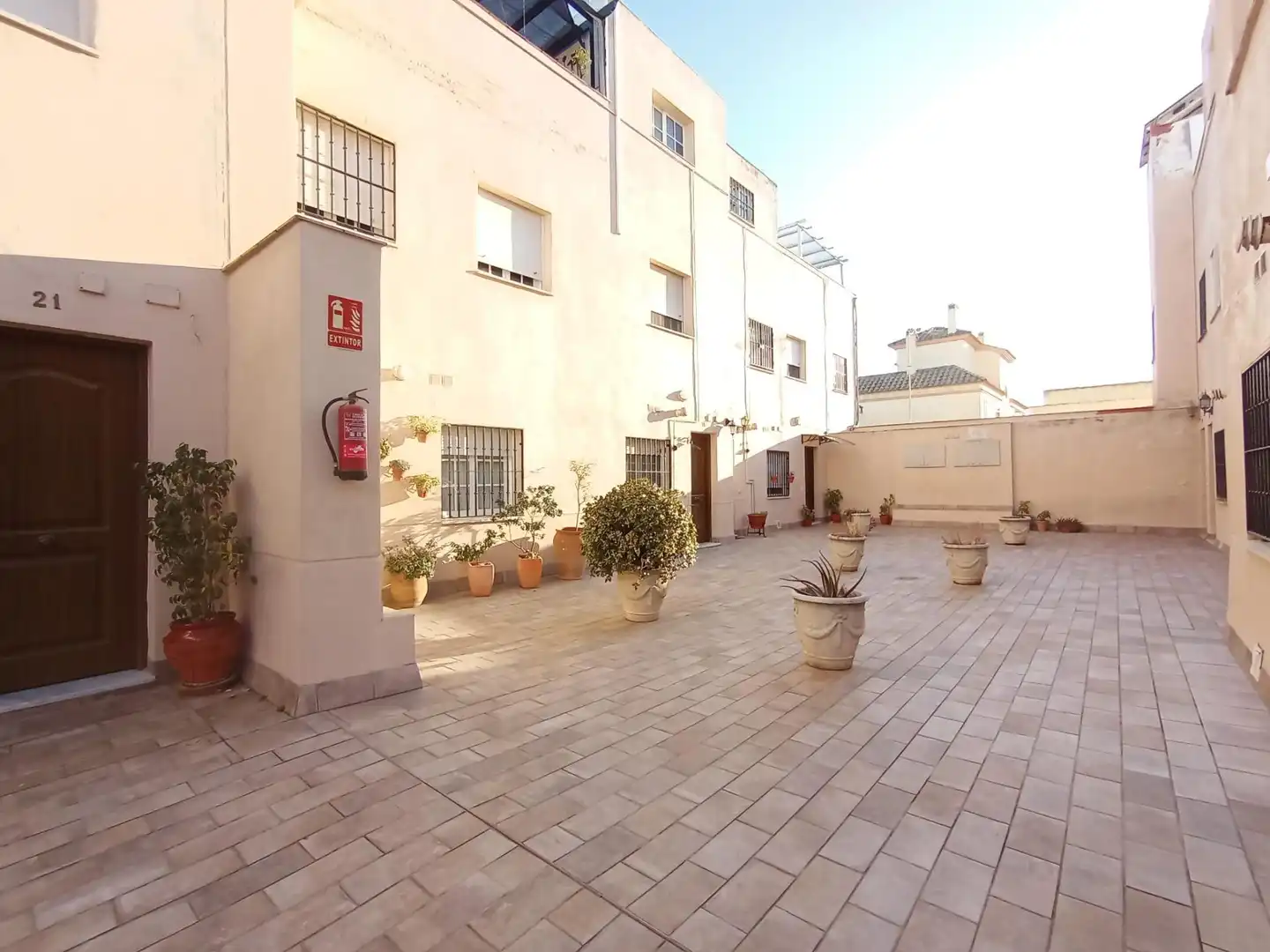 Vista exterior de Dúplex en venta en Dos Hermanas con Aire acondicionado, Terraza y Balcón