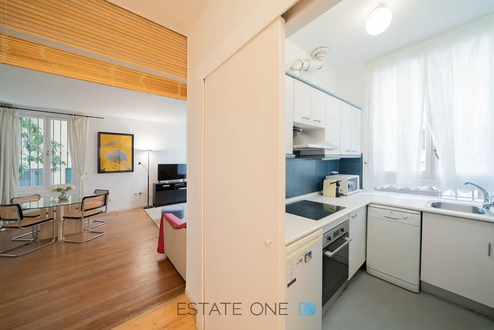 Kitchen of Office for rent in Madrid  with Air Conditioner, Heating and Balcony