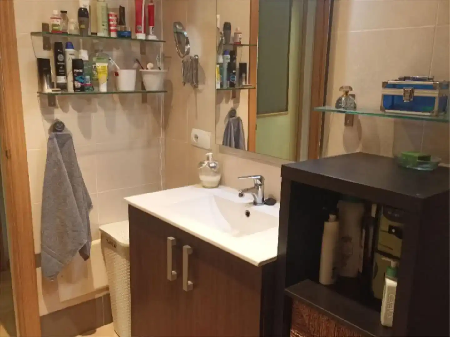 Bany de Pis en venda en Las Ventas de Retamosa amb Aire condicionat i Piscina
