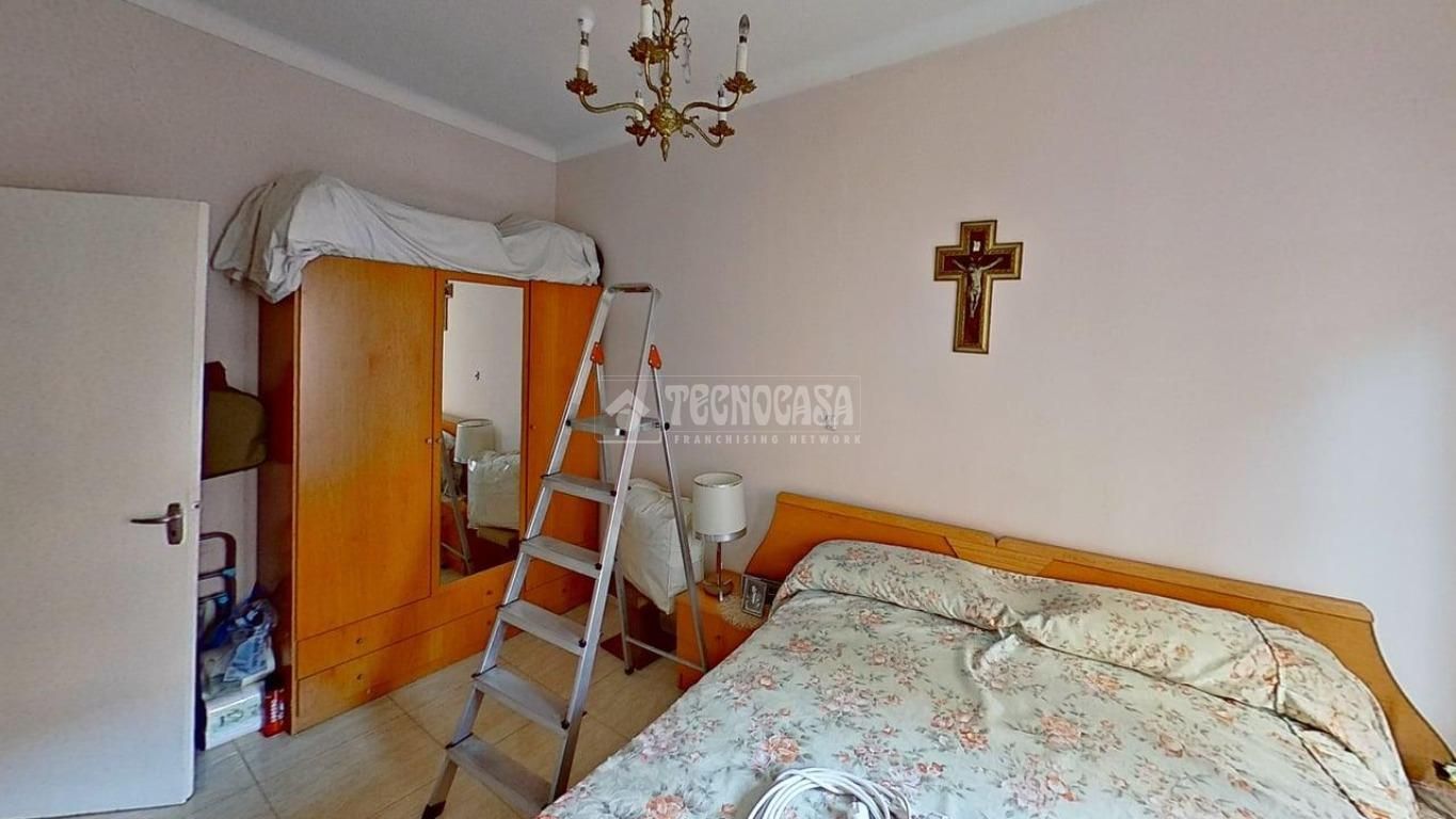 Dormitori de Pis en venda en Manresa amb Aire condicionat i Balcó