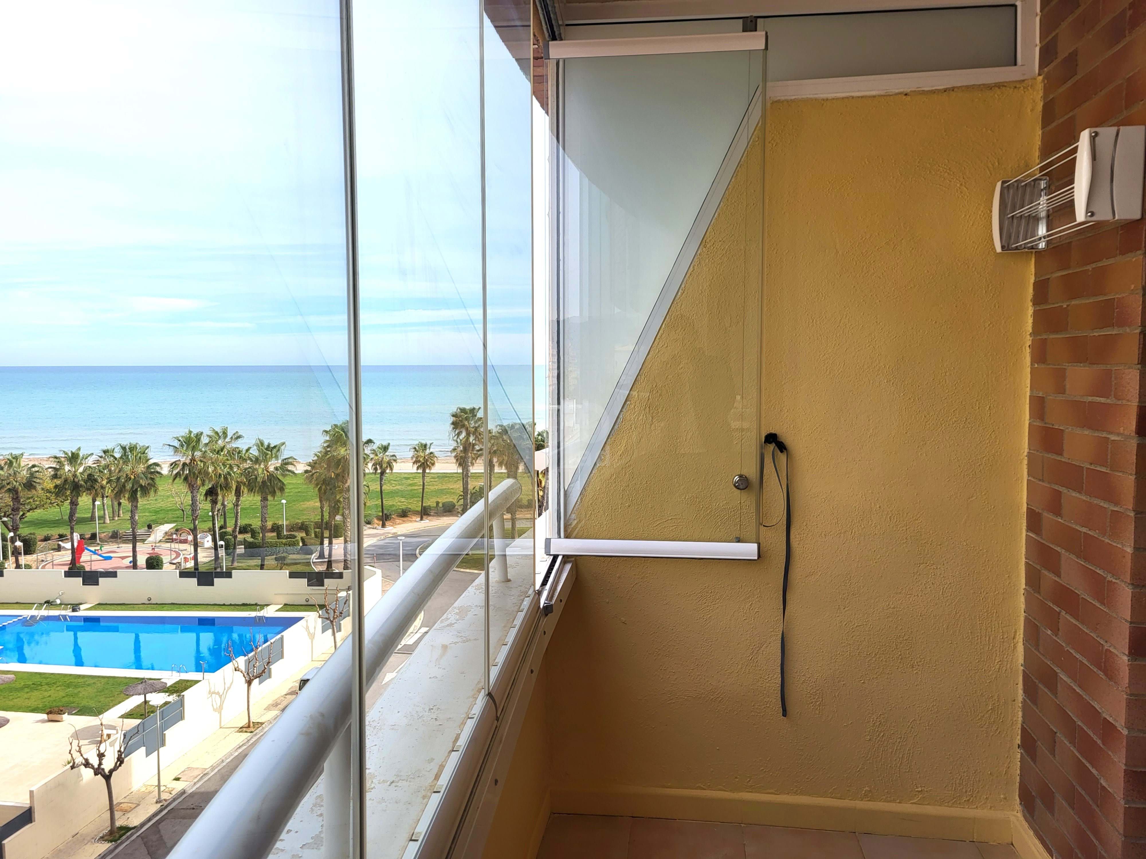 Bedroom of Flat for sale in Oropesa del Mar / Orpesa  with Air Conditioner, Terrace and Swimming Pool