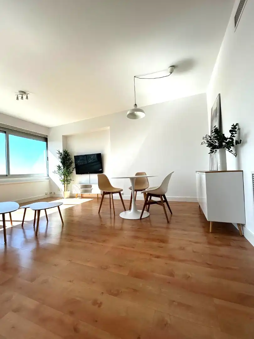 Comedor de Apartamento de alquiler en Madrid con Aire acondicionado, Calefacción y Parquet