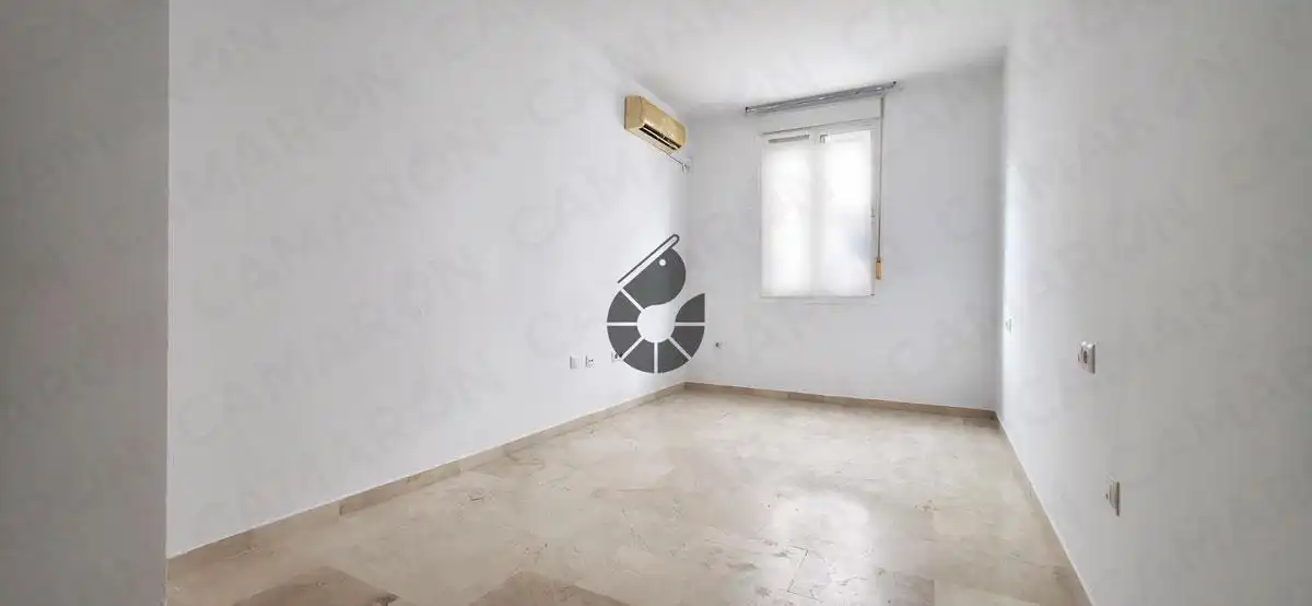 Habitación de Planta baja en venta en Coria del Río