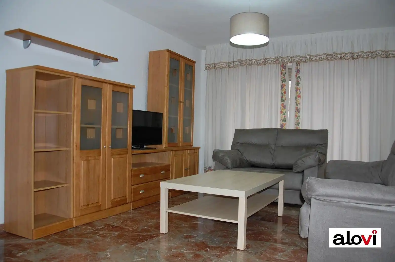 Sala de estar de Piso de alquiler en Granada con Terraza y Amueblado