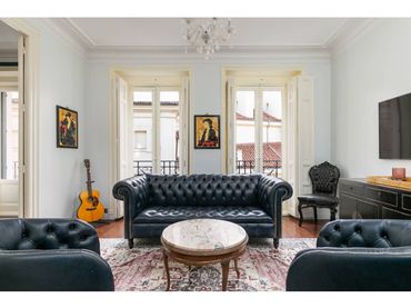 Flat with balcony for sale in Calle Colegiata