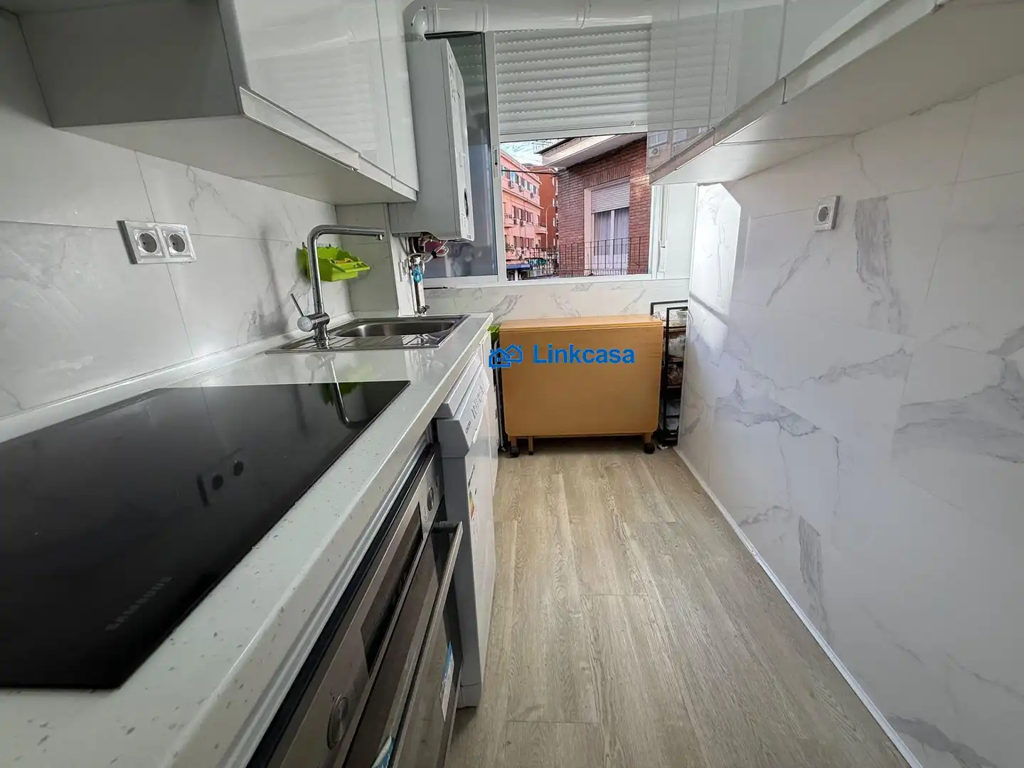 Kitchen of Flat for sale in Madrid  with Heating, Terrace and Balcony