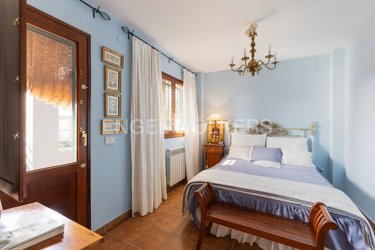 Habitación de Casa adosada en venta en Viver con Calefacción, Terraza y Amueblado