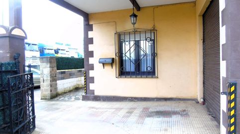 Foto 5 de Casa adosada en venda a Revilla, Camargo