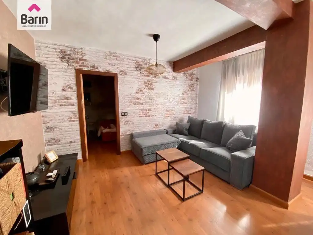 Sala de estar de Piso de alquiler en Córdoba con Aire acondicionado, Calefacción y Terraza