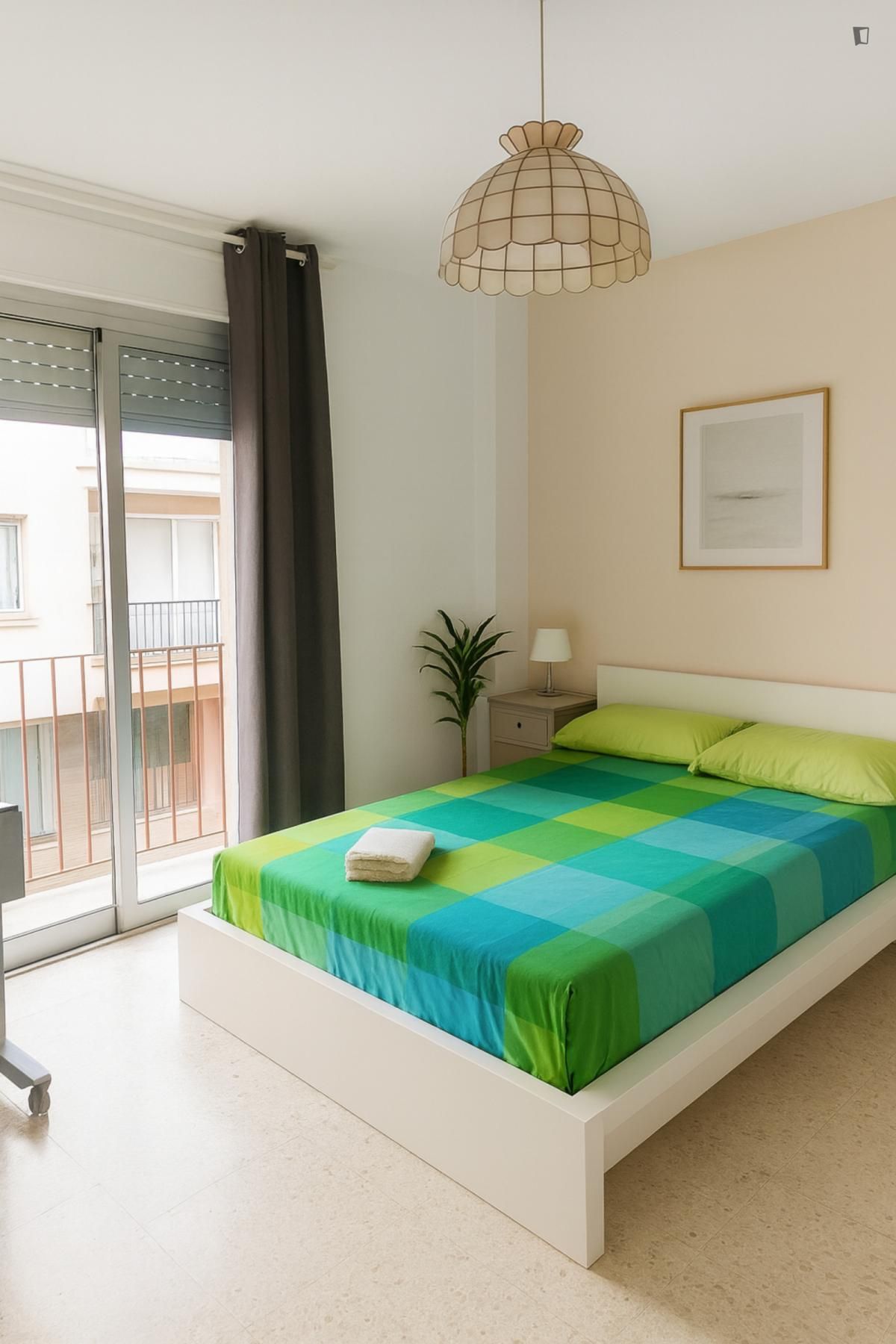 Bedroom of Apartment to share in  Tarragona Capital  with Air Conditioner, Heating and Furnished