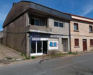 Casa adosada en venda en Vigo  amb Calefacció, Terrassa i Traster