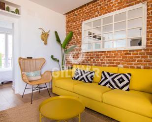 Sala d'estar de Àtic en venda en  Madrid Capital amb Terrassa i Moblat