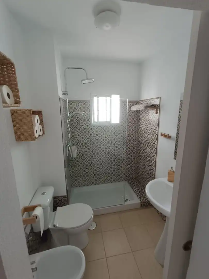 Baño de Piso de alquiler en Vejer de la Frontera con Trastero y Balcón