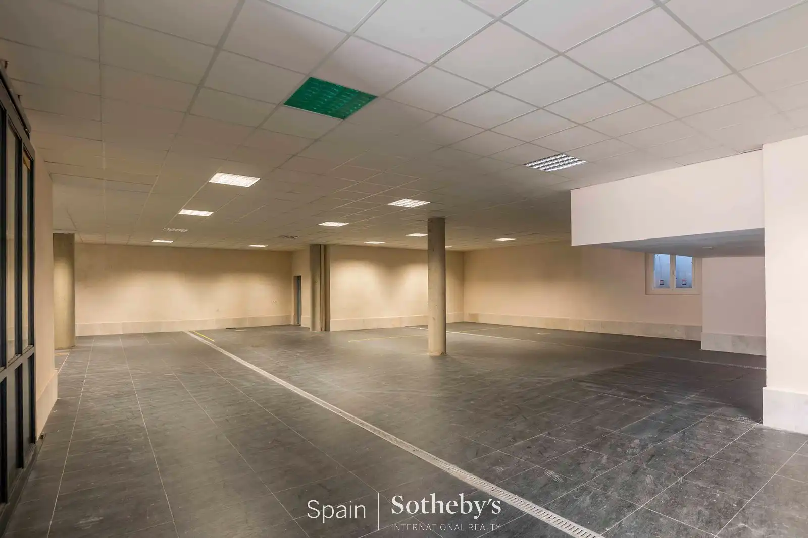 Casa o chalet en venta en Madrid con Aire acondicionado, Calefacción y Jardín privado