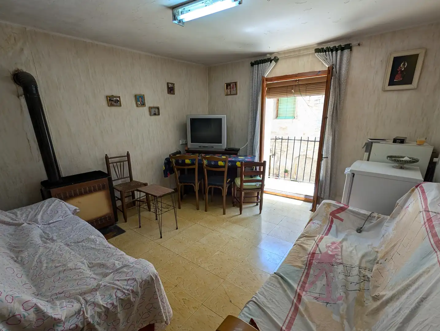 Habitación de Casa o chalet en venta en La Fresneda con Terraza y Balcón