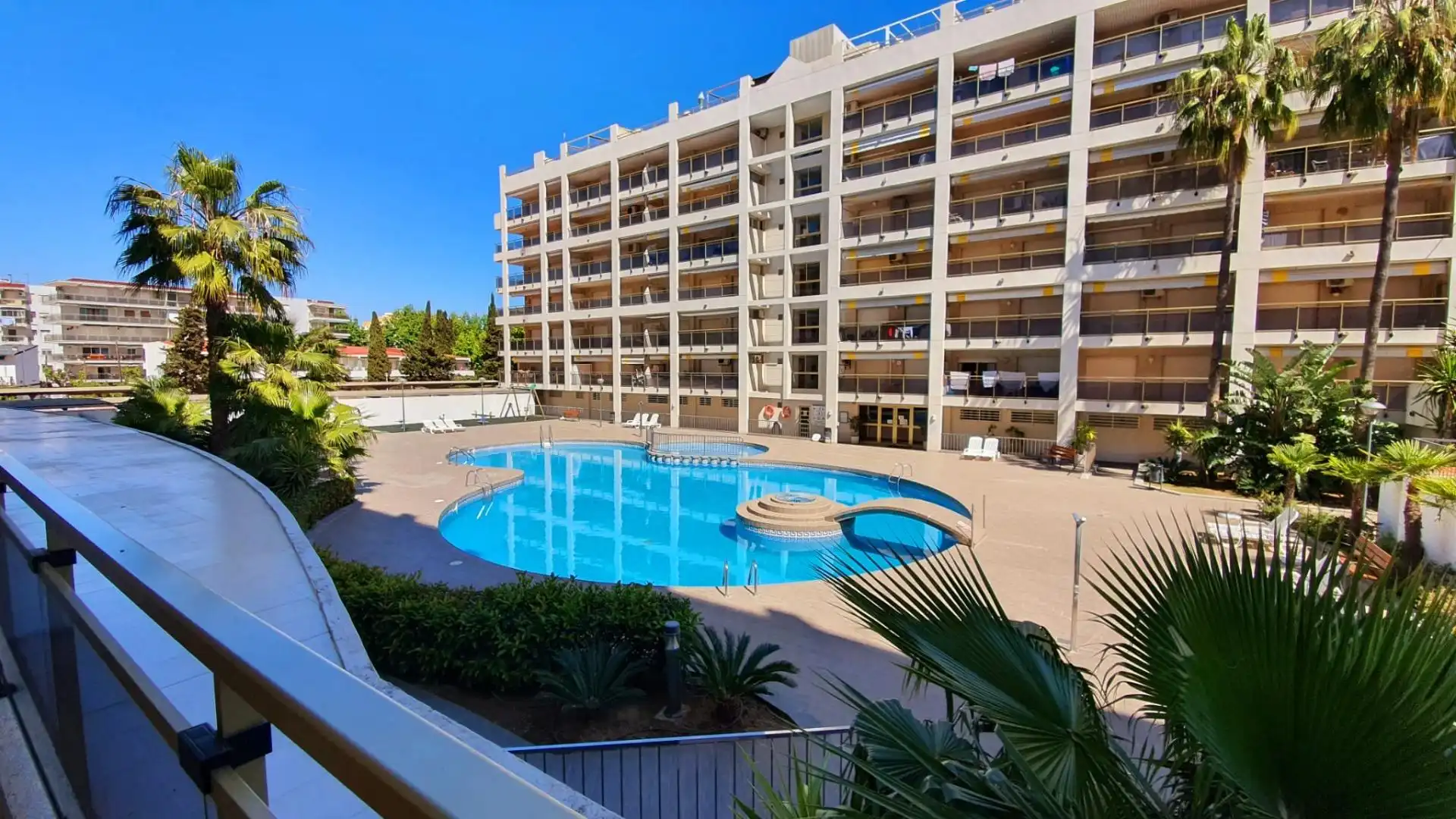 Swimming pool of Apartments for sale in Salou  with Heating, Terrace and Furnished