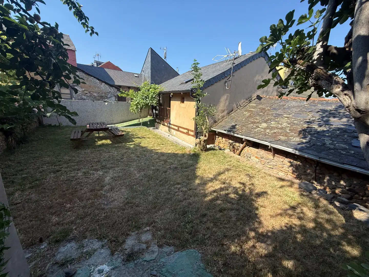 Jardín de Casa o chalet en venta en Bembibre con Jardín privado y Amueblado